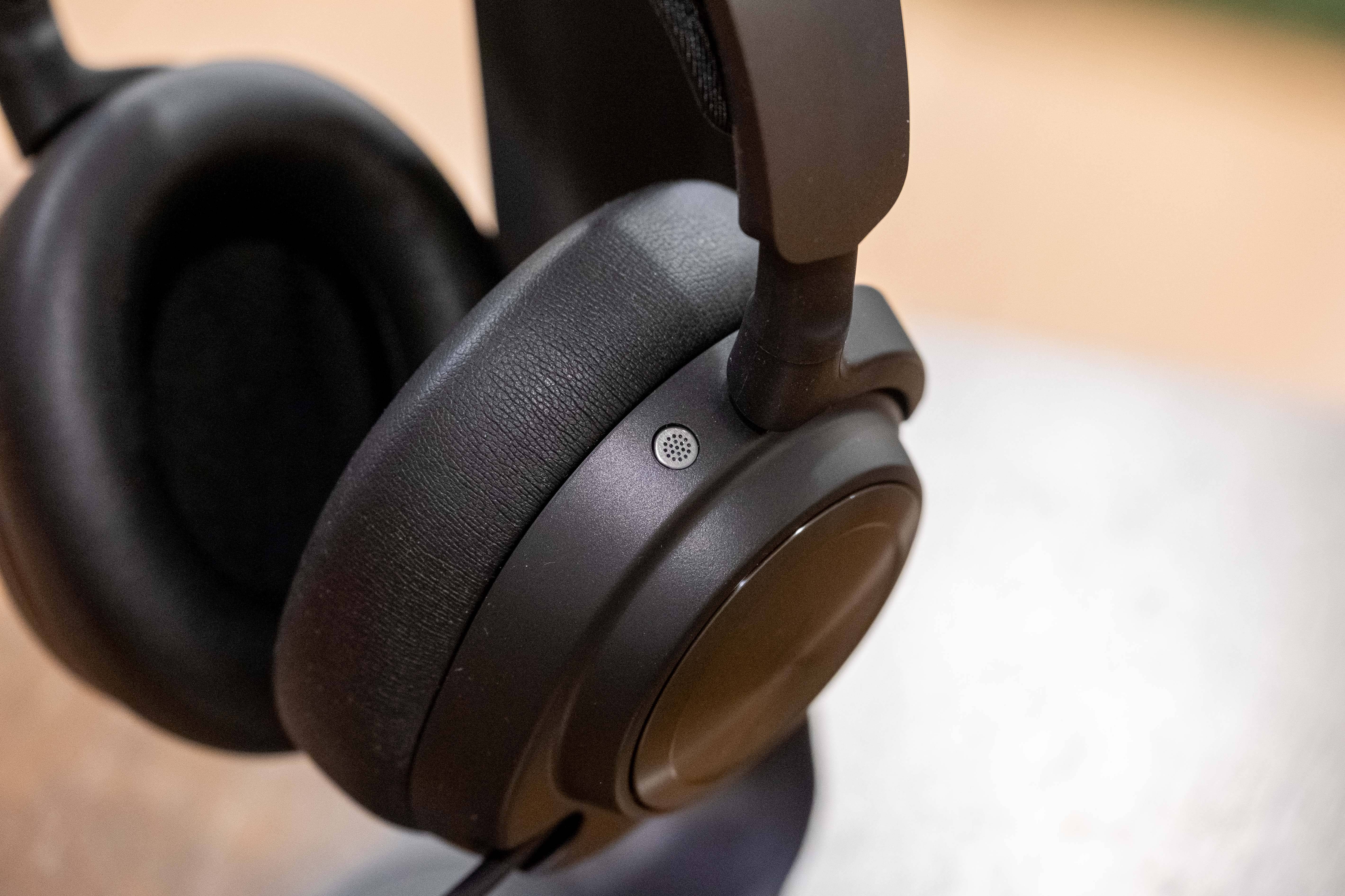 SteelSeries Arctis Nova Pro Wireless Image 6