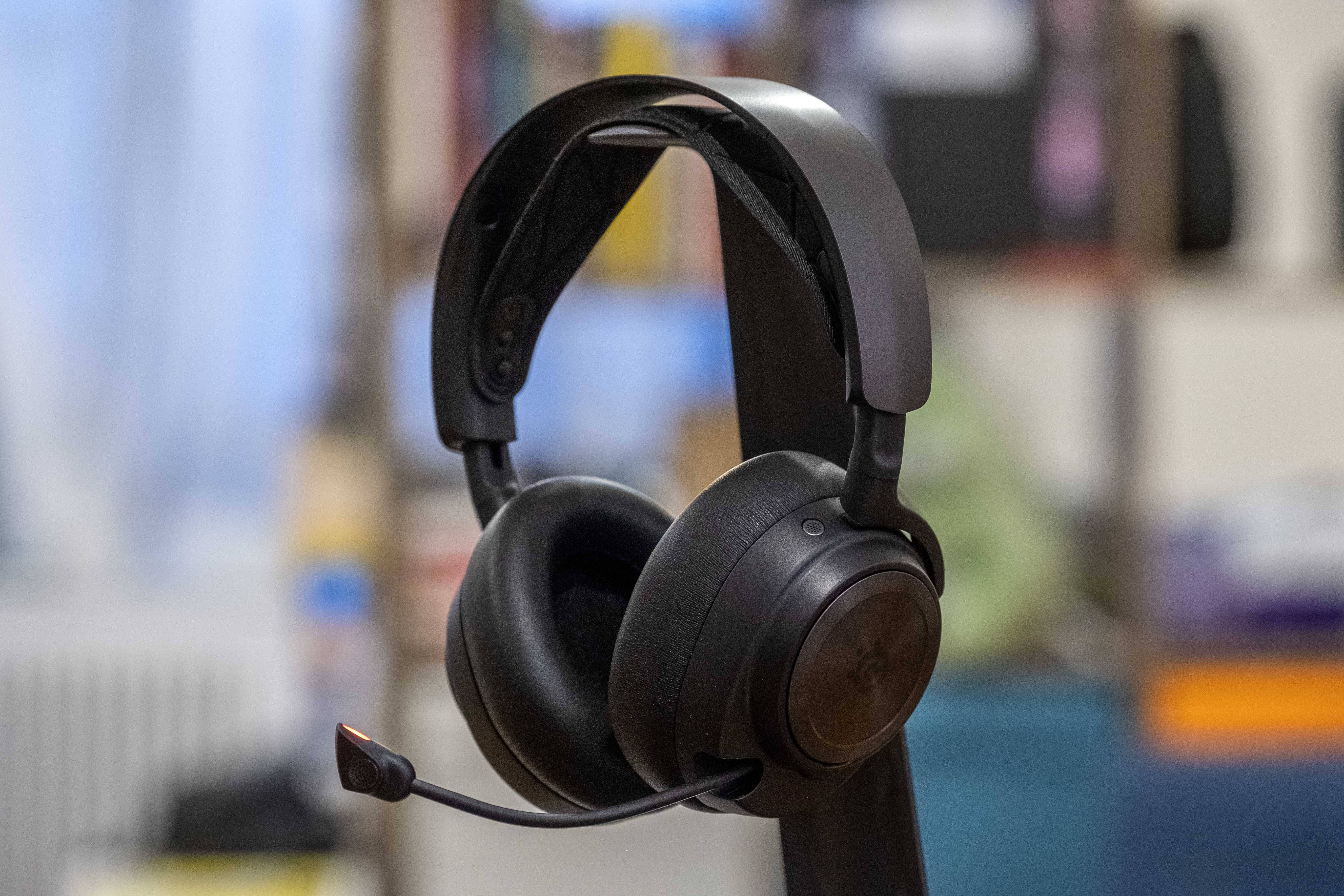 SteelSeries Arctis Nova Pro Wireless Image 3