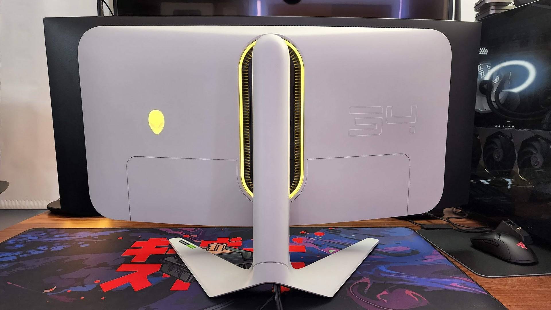 Alienware AW3423DW Gallery