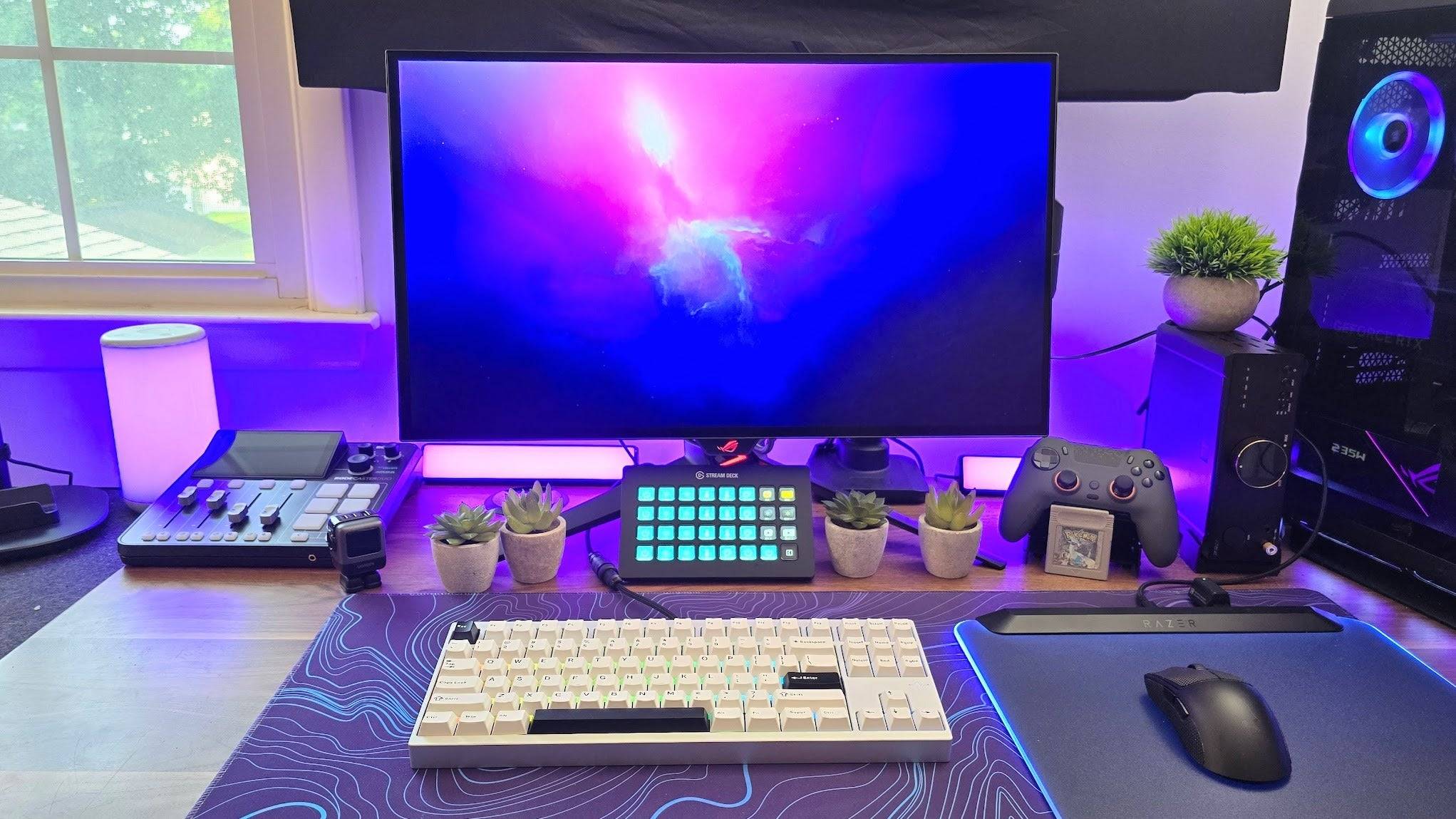 Asus ROG Swift OLED PG27AQDP Gallery