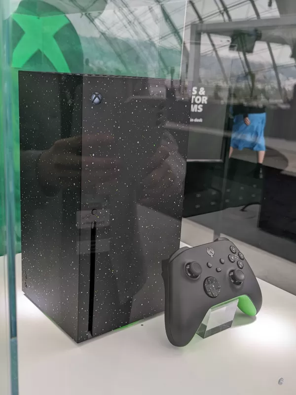 Nuovo modello Xbox Serie X