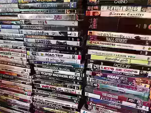 Ang random na kalupitan ng DVD Rot: Ang Iyong Mainit na Aso: Ang Pelikula ng Pelikula ay Maaaring Maging Mabuti, Ngunit Ano ang Tungkol sa Iyong Kopyahin ng Mga Aliens sa Attic ...?
